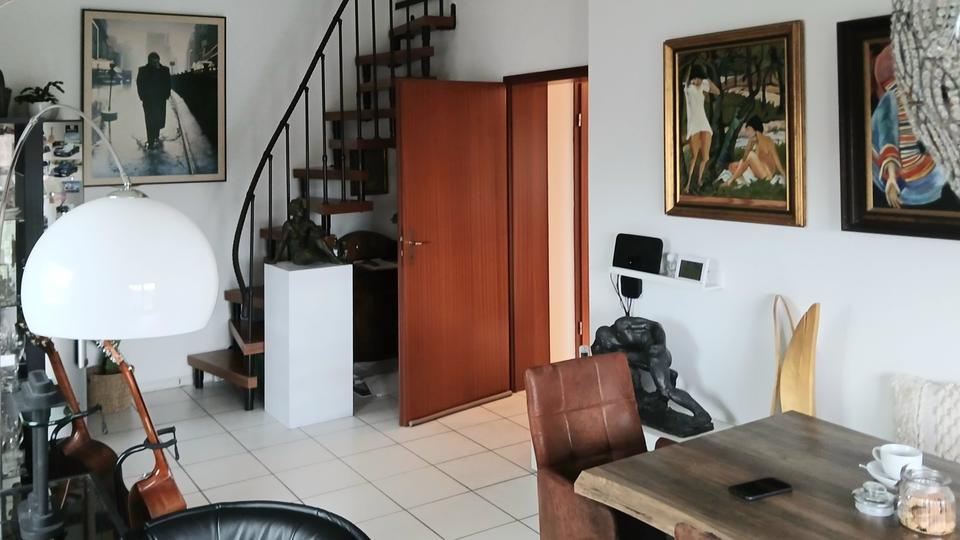 Thumbnail-Dachgeschoss-Maisonette mit 4 Zimmer, plus Garage!