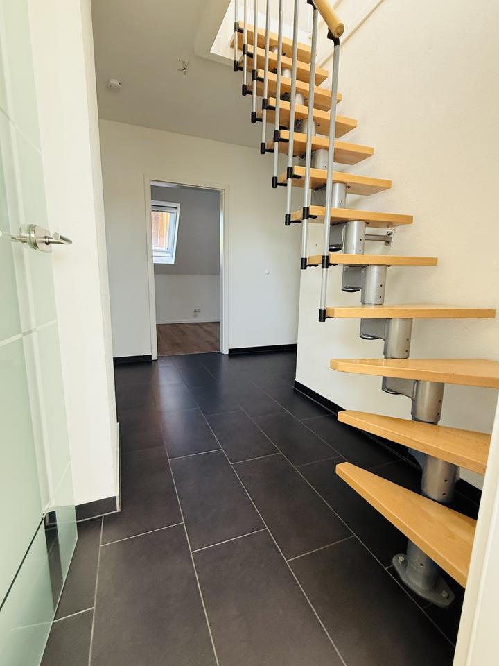 Thumbnail-Modernisierte 4-Zimmer Maisonette Wohnung