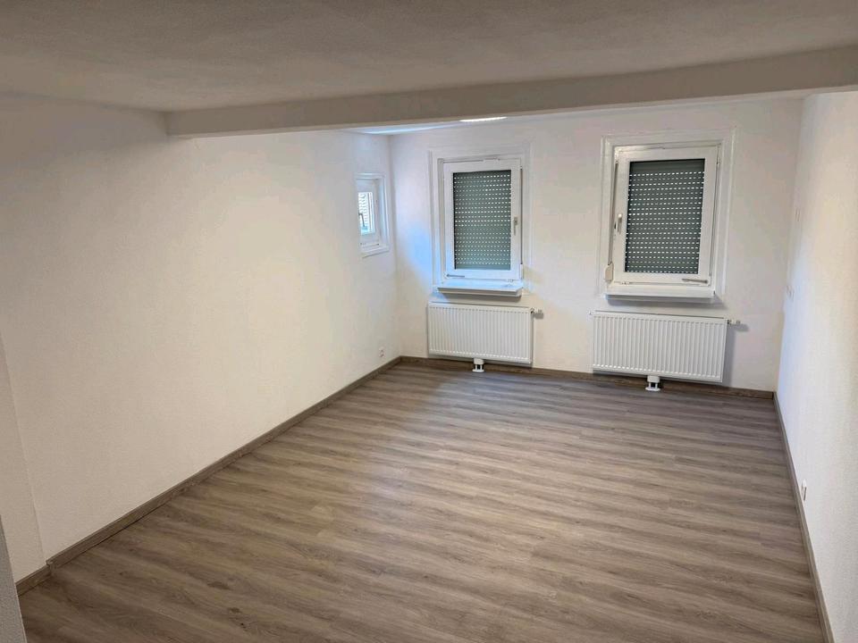 Thumbnail-Vermietung 3-Zimmer-Dachgeschosswohnung in Heidenheim