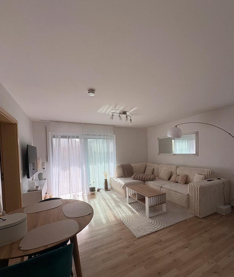 Thumbnail-schöne 3-Zimmer-Wohnung mit Terrasse und Garten