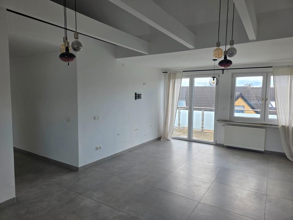 Thumbnail-elegante Dachgeschosswohnung mit Balkon ideal für 2 Personen