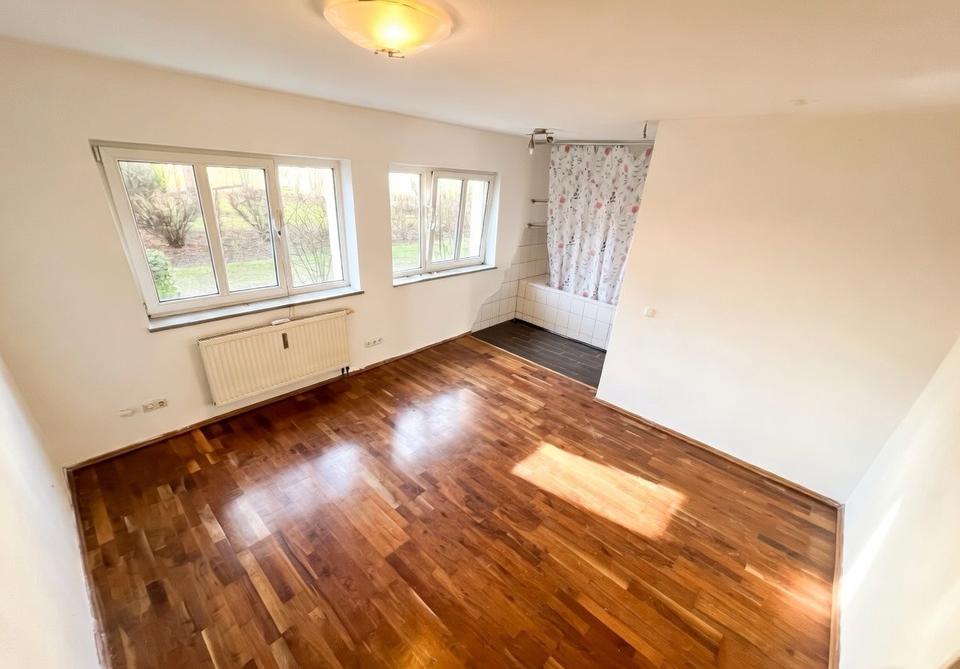 Thumbnail-— 1300€ (Warm) — 40 qm, 1-Zimmer-Wohnung in München –