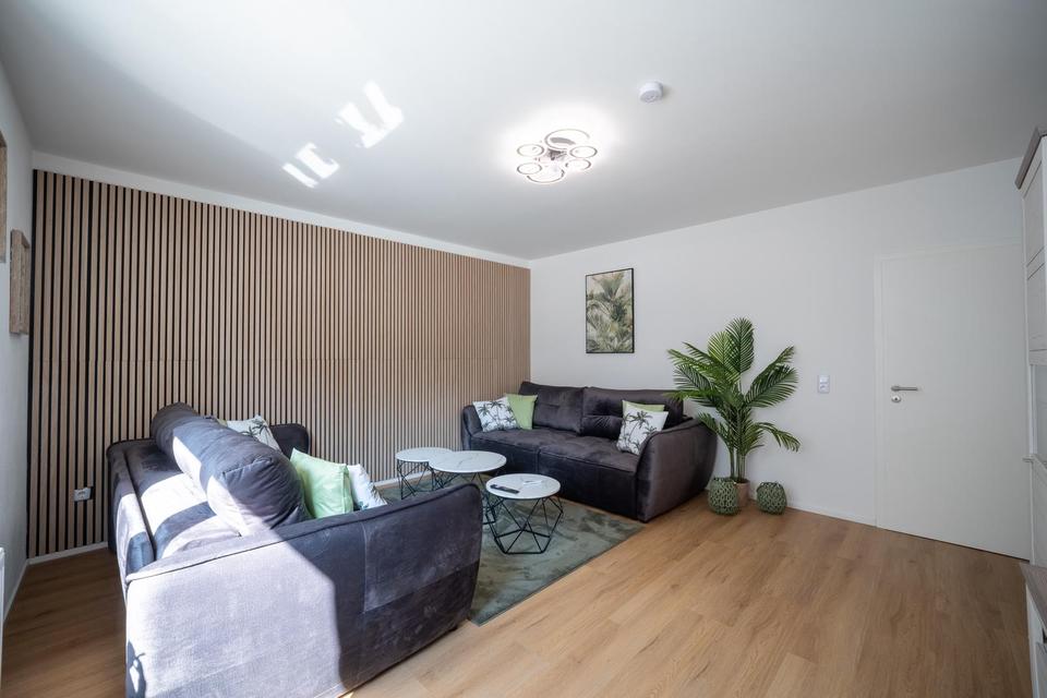 Thumbnail-Stilvolle und moderne 3,5-Zimmer-Wohnung in Toplage - vollmöbliert [A072.02]-