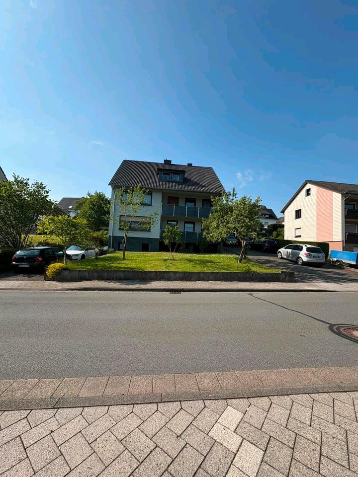 Thumbnail-Mehrfamilienhaus vollunterkellert