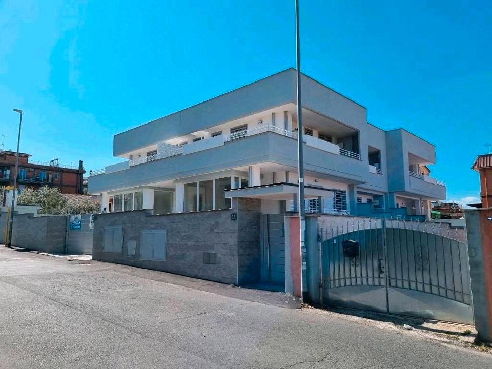 Thumbnail-kleine Villa - Rom Metro C - Colosseo Rom