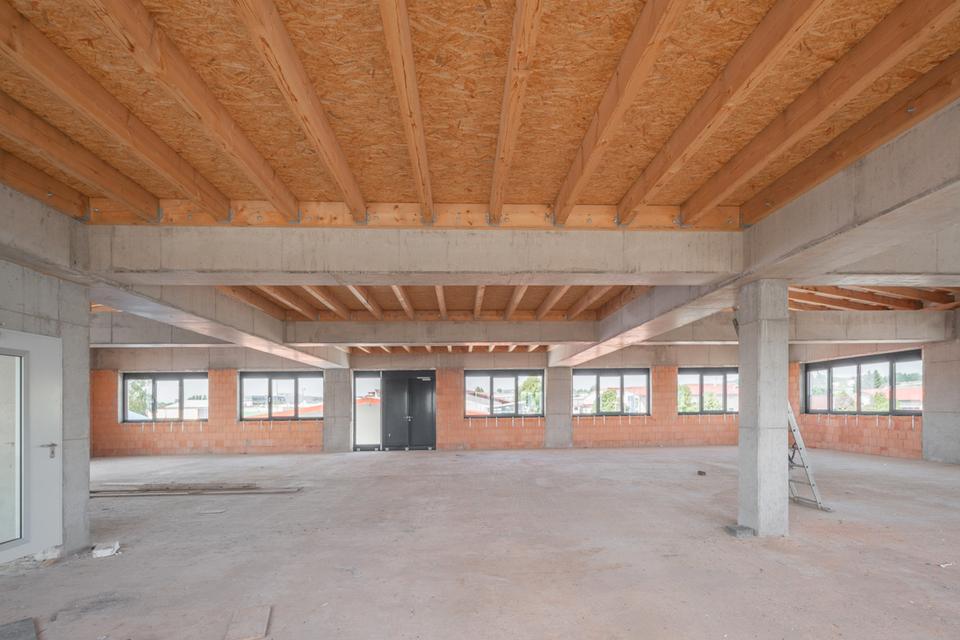 Thumbnail-Teilfläche in einem Neubau Büro zu vermieten