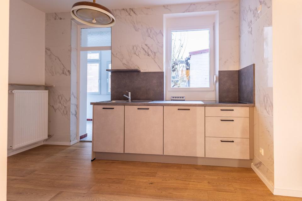 Thumbnail-Gepflegte 4-Zimmer Wohnung mit Dachterrasse in Fürth AltstadtIn