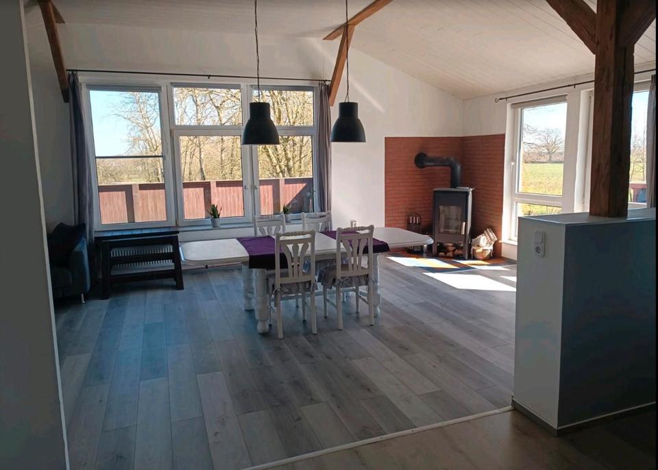 Thumbnail-Ab 01.06.2026, 1 Zimmer Wohnung , Holzofen,Offenstall f. Pferd
