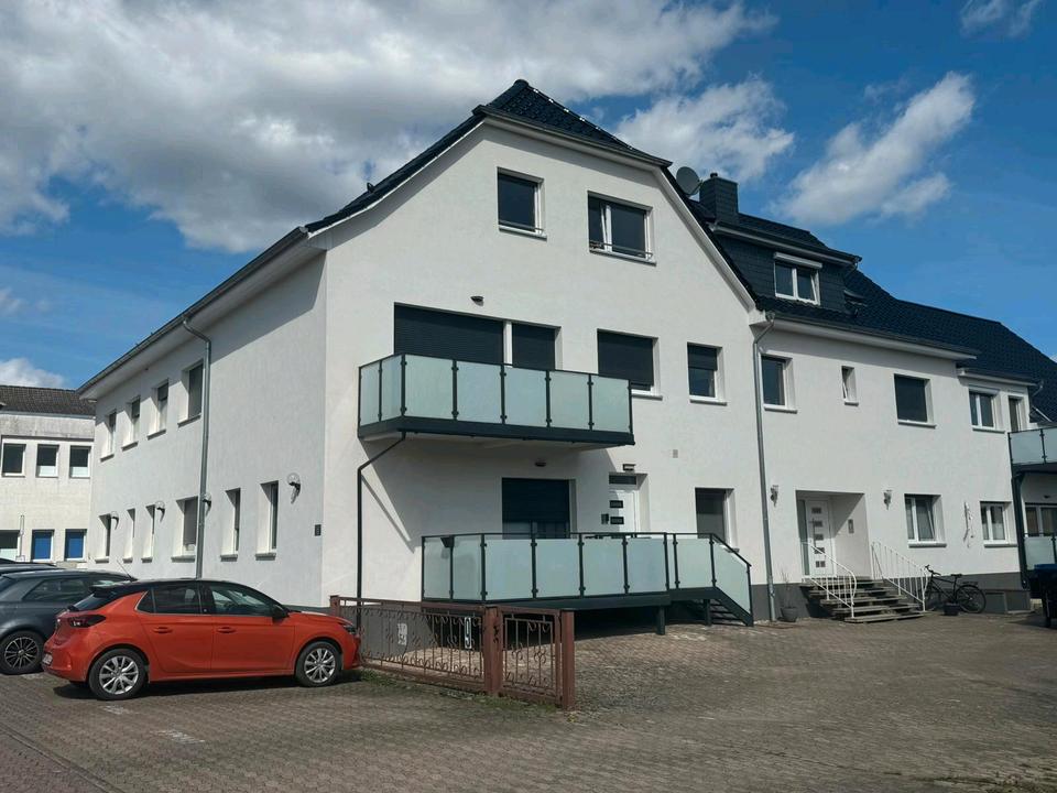 Thumbnail-4-Zimmer-EG-Wohnung in Groß Berkel