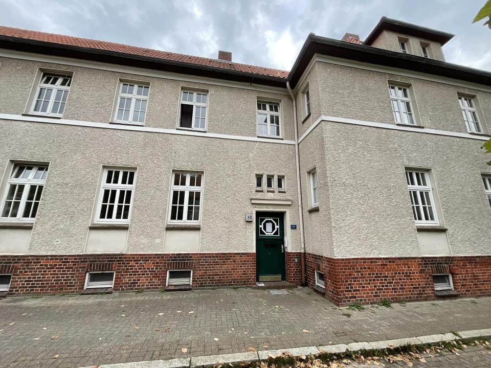 Thumbnail-Modernisierte 2-ZKB-Balkonwohnung im Erdgeschoss in Heppens zu vermieten!