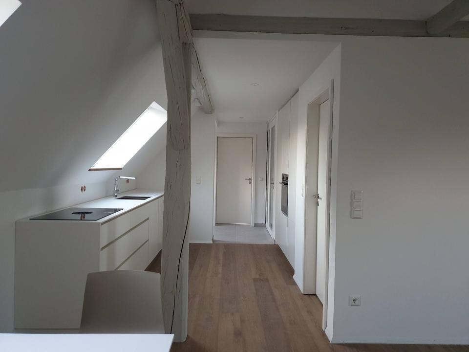 Thumbnail-moderne möbilierte 3-Zimmer-Wohnung
