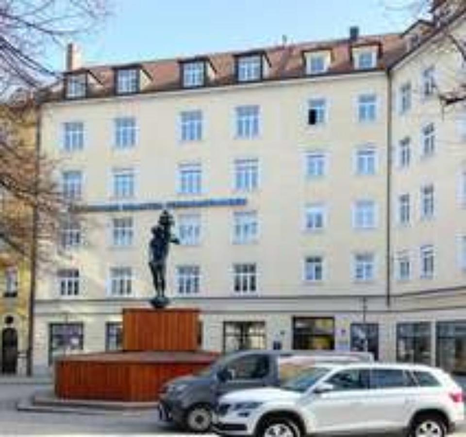 Thumbnail-Attraktive, lichterfüllte 3- Zi. Wohnung in zentralster Lage