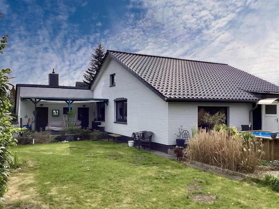 Thumbnail-Bungalow in ruhiger Lage von Altenwalde – ideal für Paare oder kl