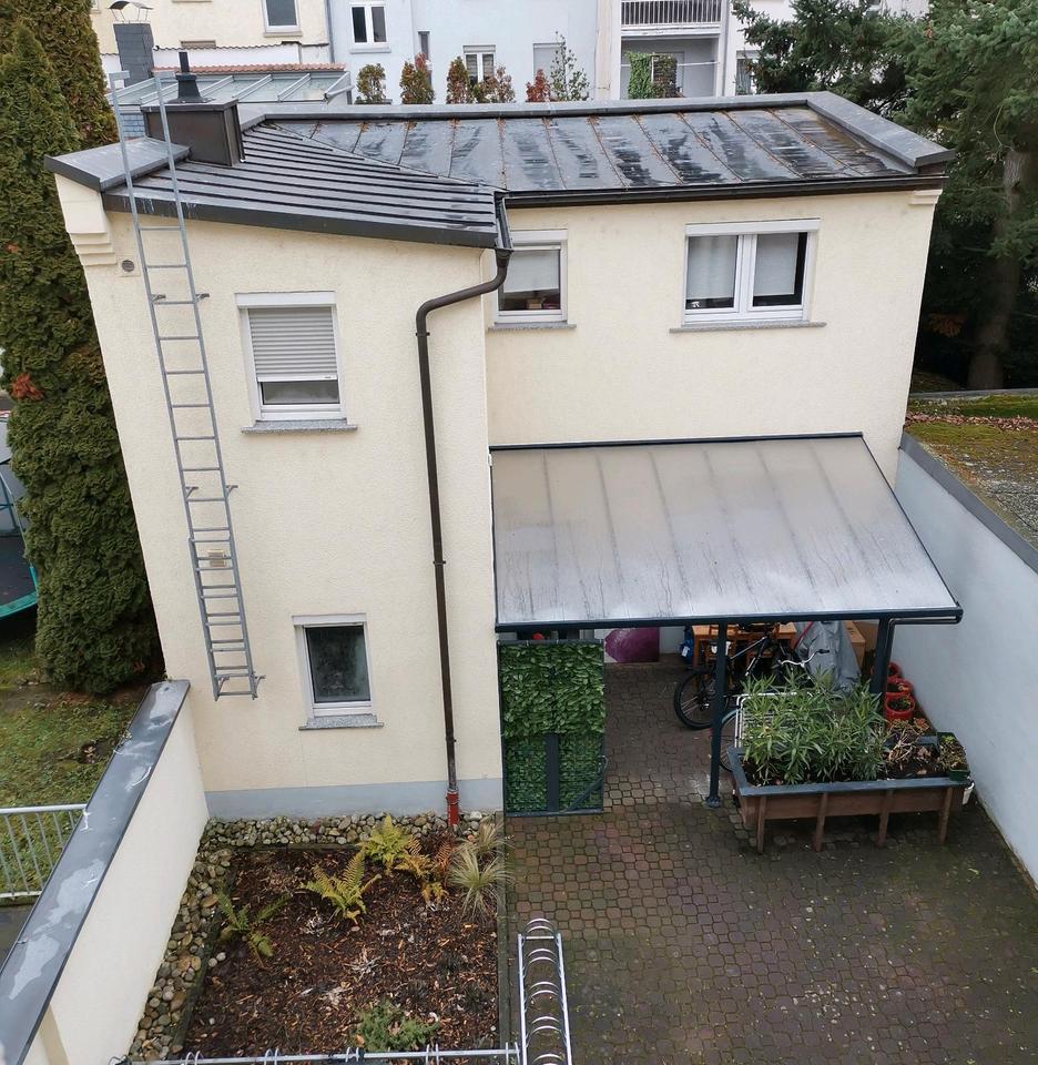 Thumbnail-Ffm: fst+ rg Hinterhaus mit Terrasse Keller, Fahrradstellplatz