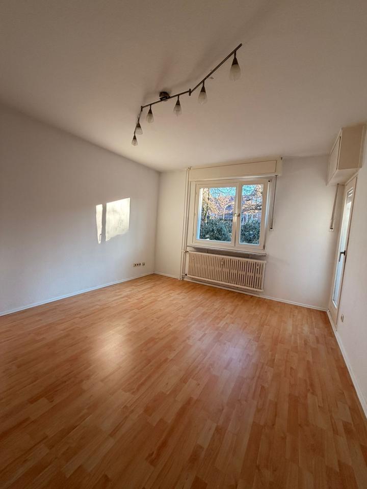 Thumbnail-2-Zimmer-Wohnung mit Balkon in Naumburg (Saale)