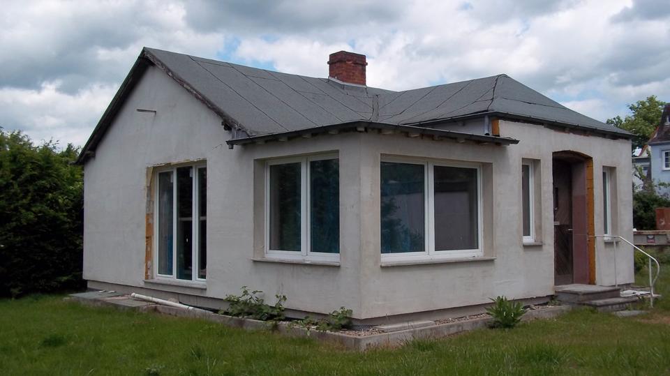 Thumbnail-Zentrale ruh Lage Bungalow 2,5 Zi zum fertigstellen Gartengrundst