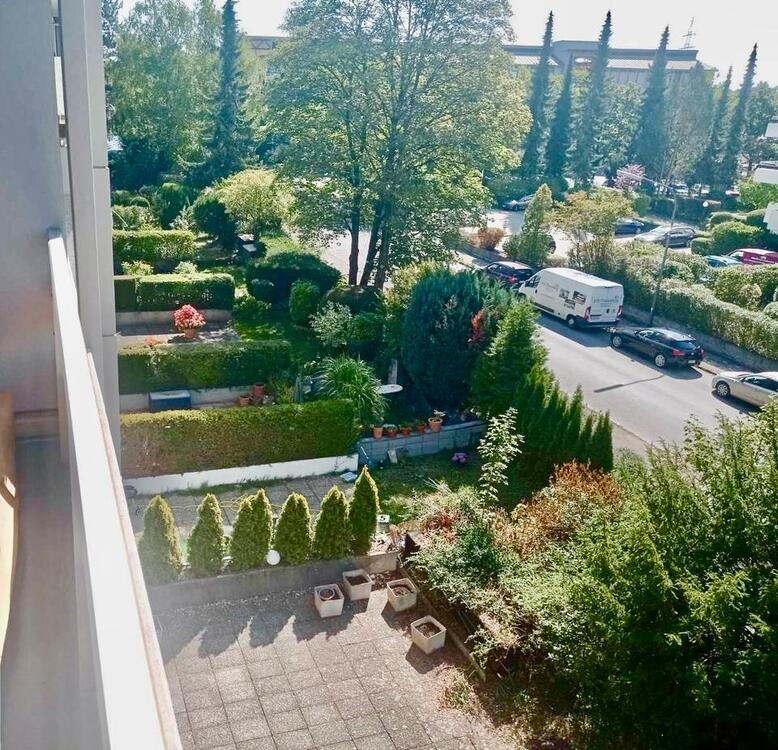 Thumbnail-Schorer-Immobilien: 3-Zimmer mit Weitblick in Göggingen