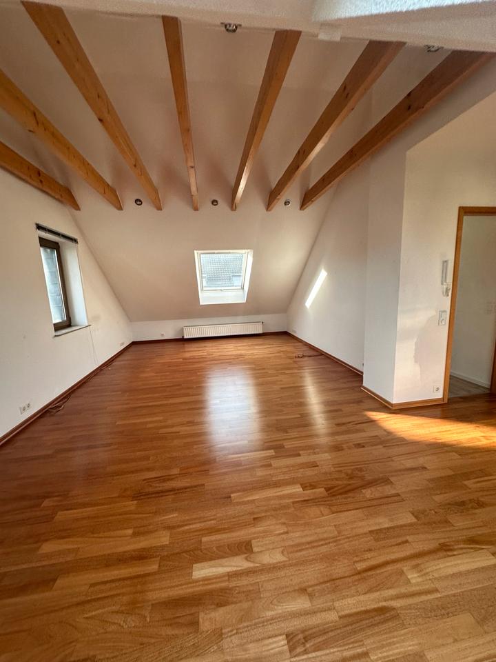 Thumbnail-Gepflegte Dachgeschosswohnung in Witten Annen ( Rudolf König str)