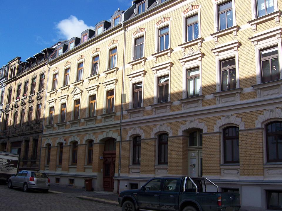 Thumbnail-neu saniert: zentrumsnahe 2-Raum-Wohnung mit Balkon