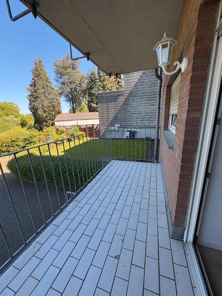 Thumbnail-Sanierte Wohnung mit Balkon, 63 m2