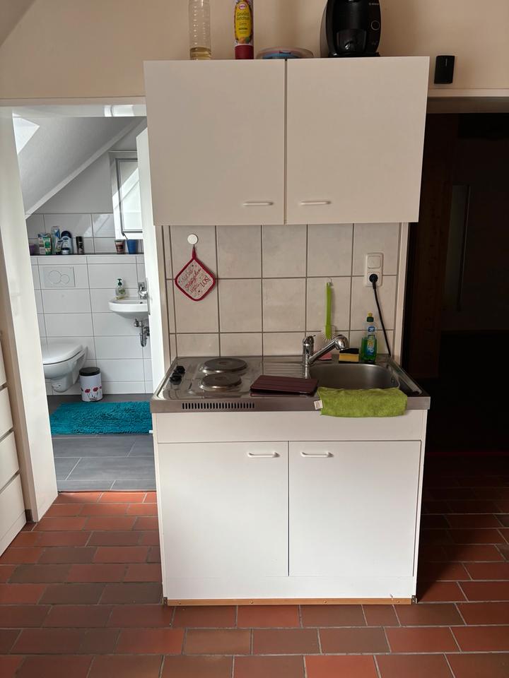 Thumbnail-Möbliertes Apartment