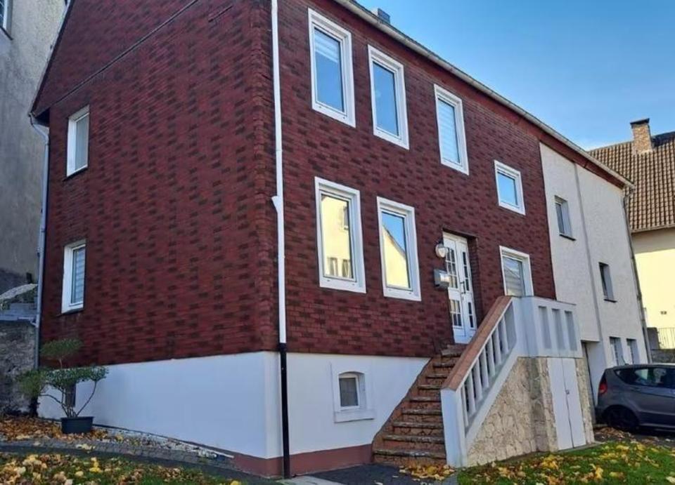 Thumbnail-GROSSES HAUS mit großer Ausbaureserve