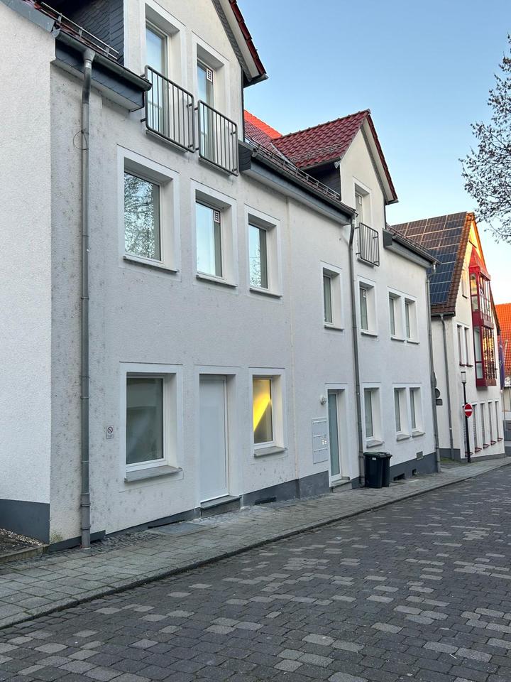 Thumbnail-Kernsanierte 2-Zimmer-Wohnungen mitten in Büren.