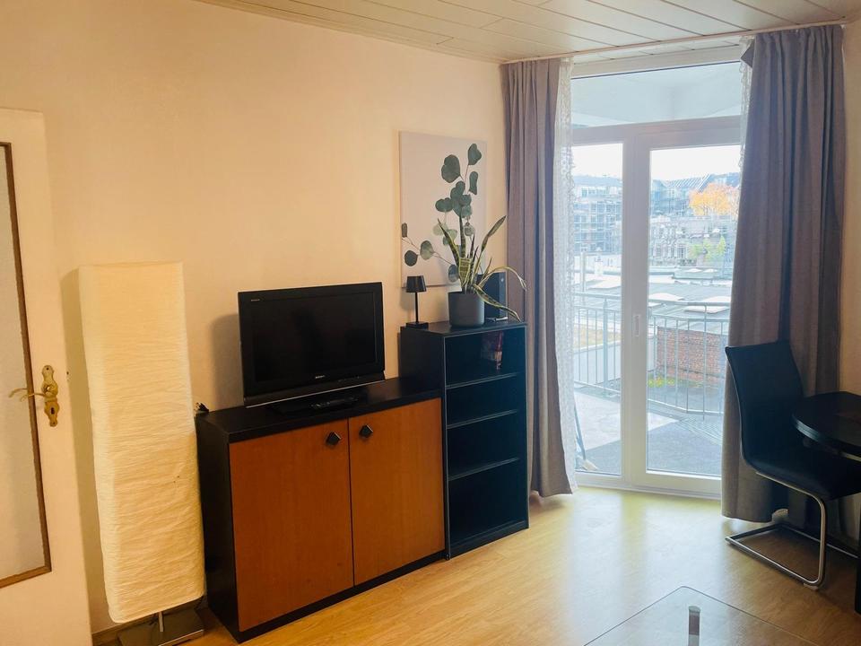 Thumbnail-Möbliertes Apartment mit Südbalkon in Düsseldorf Flingern-Nord