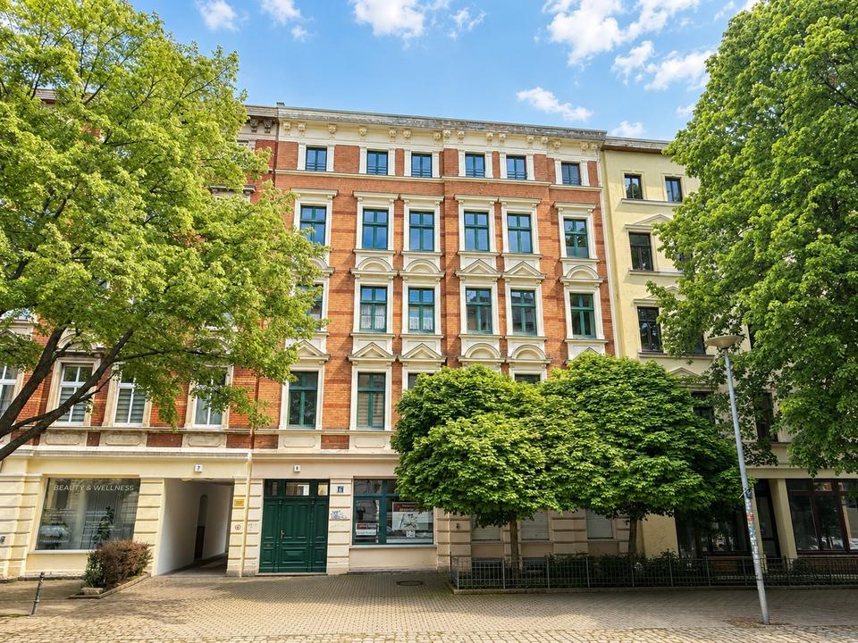 Thumbnail-Frisch sanierte 3-Zi-Altbauwohnung in Bestlage von Stadtfeld Ost