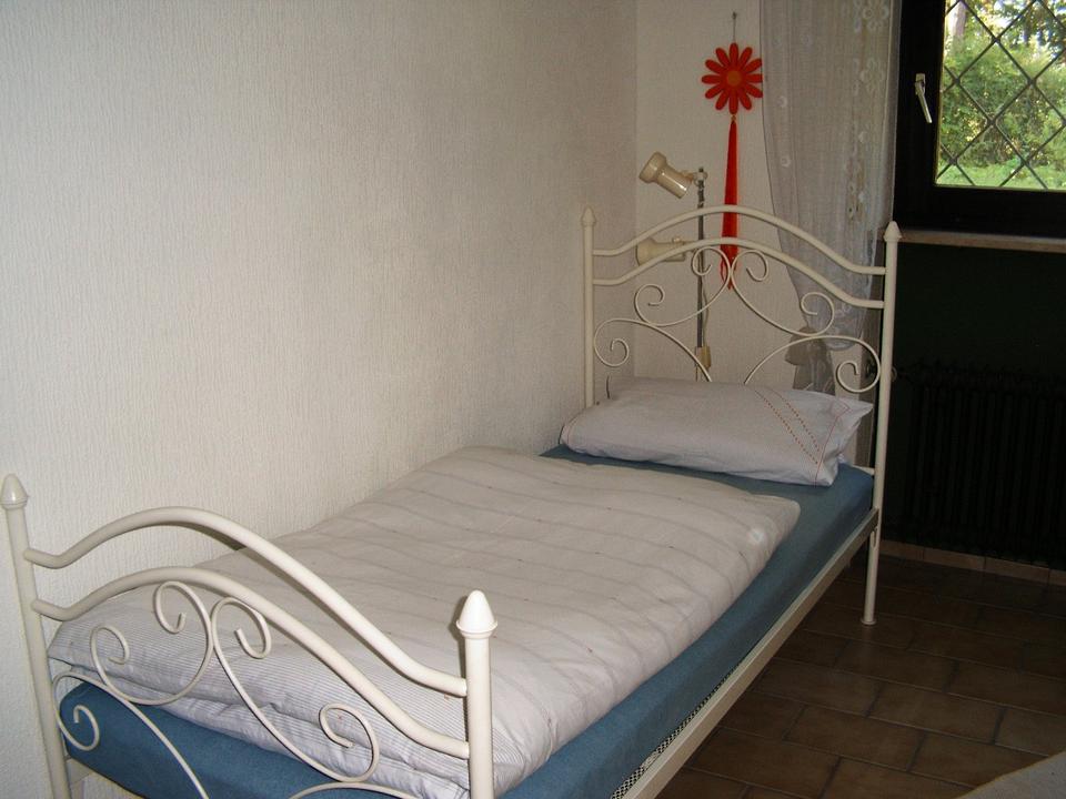 Thumbnail-Vollmöblierte Single-Wohnung