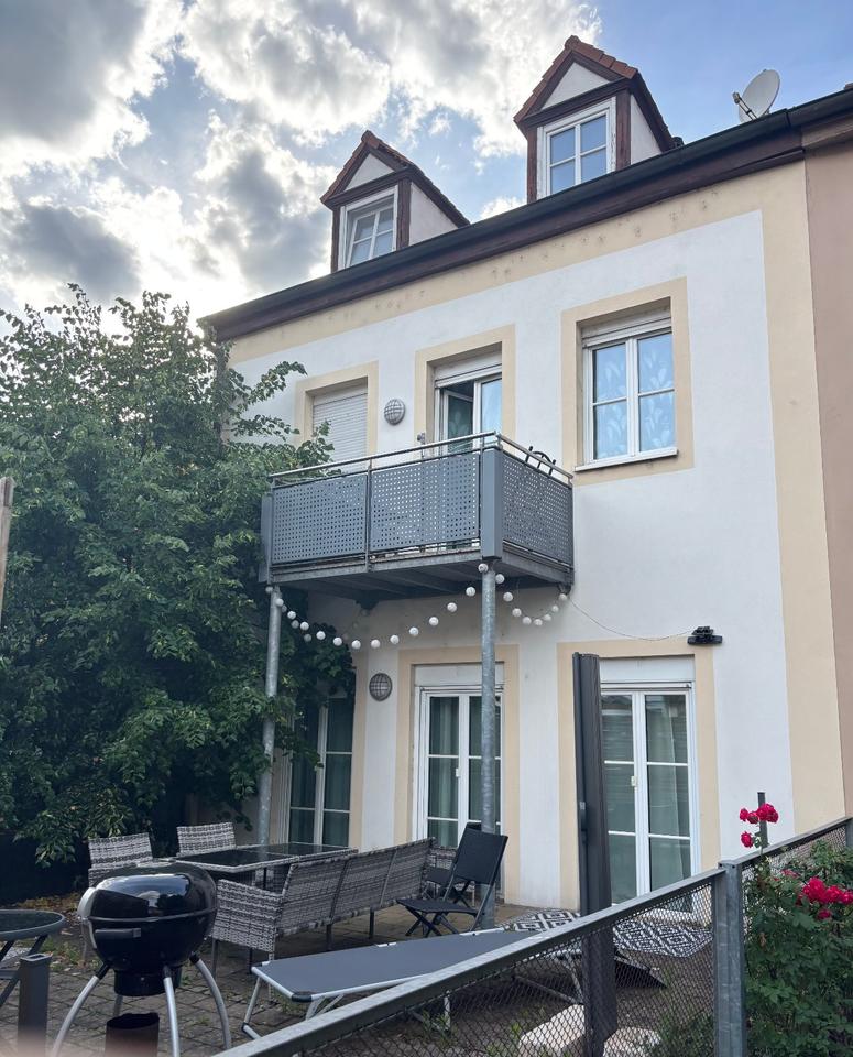 Thumbnail-Mehrfamilienhaus mit 3 Wohneinheiten, Fußbodenheizung