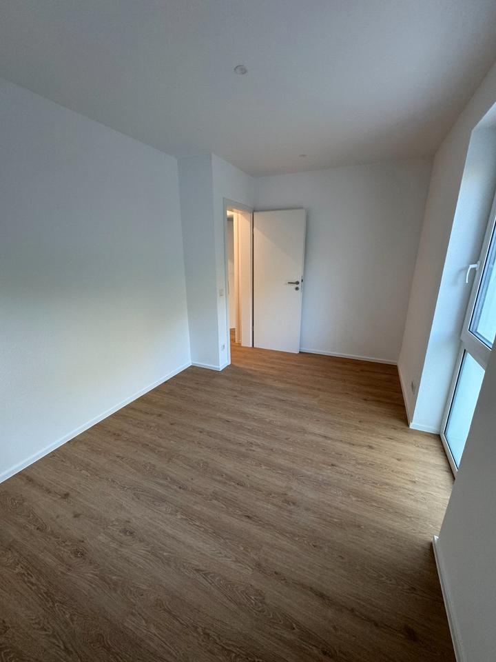 Thumbnail-+++ Kernsanierte Wohnung als möblierte WG für 3 Personen +++
