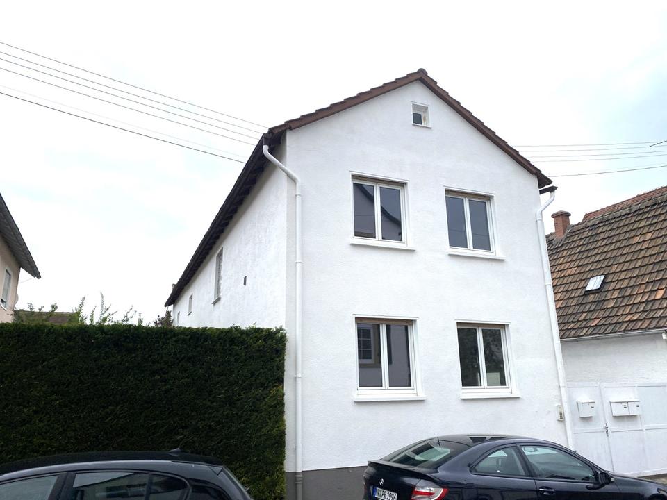 Thumbnail-Provisionsfrei! 6% Rendite - 1 Haus mit 2 Wohnungen VERKAUF