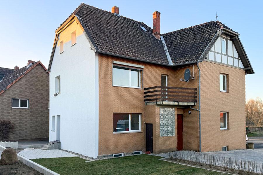 Thumbnail-Erstbezug nach Sanierung! Attraktives Einfamilienhaus mit Vollkeller und Terrasse zur Miete.