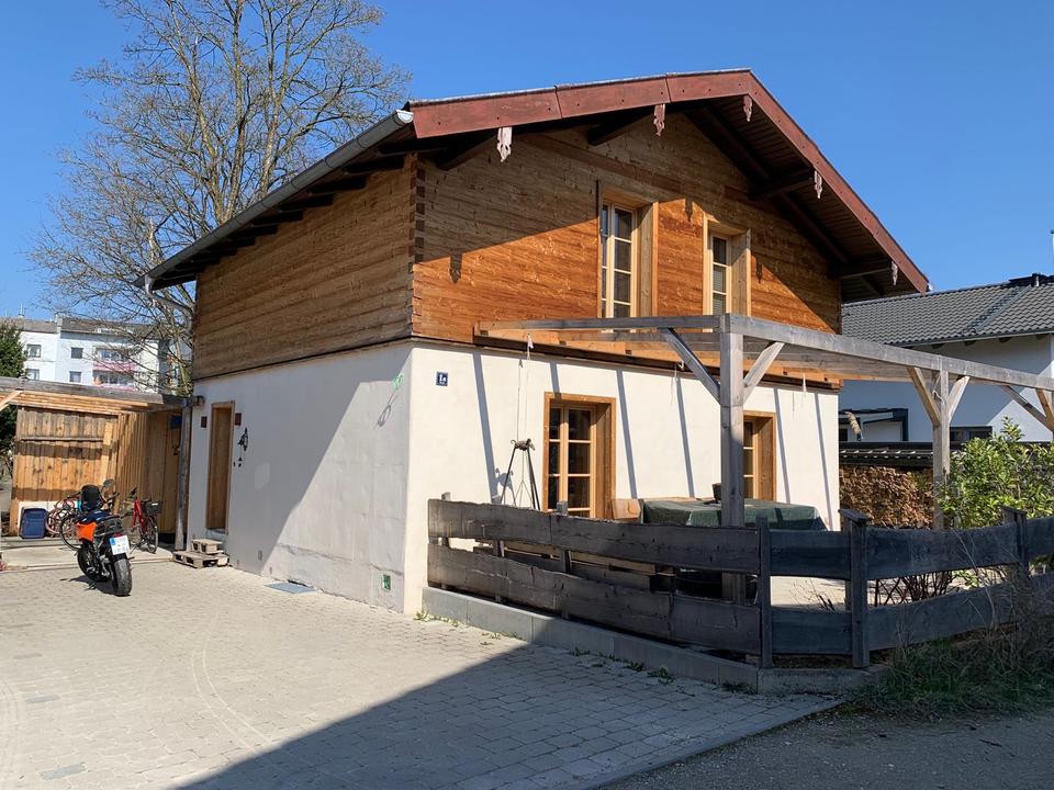 Thumbnail-Ein Charmantes Haus mit Potential mitten in Grafing