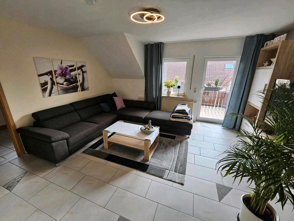 Thumbnail-Sehr schöne helle und freundliche 4 Zimmer Maisonette Wohnung