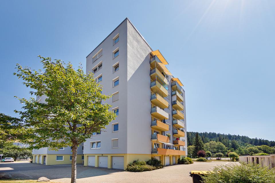Thumbnail-** MODERN SANIERT - Helle 2-Zi-Wohnung ohne Balkon dafür viel Wohnraum **