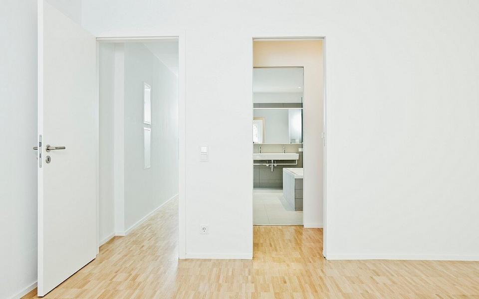 Thumbnail-4-Zimmer DG Wohnung