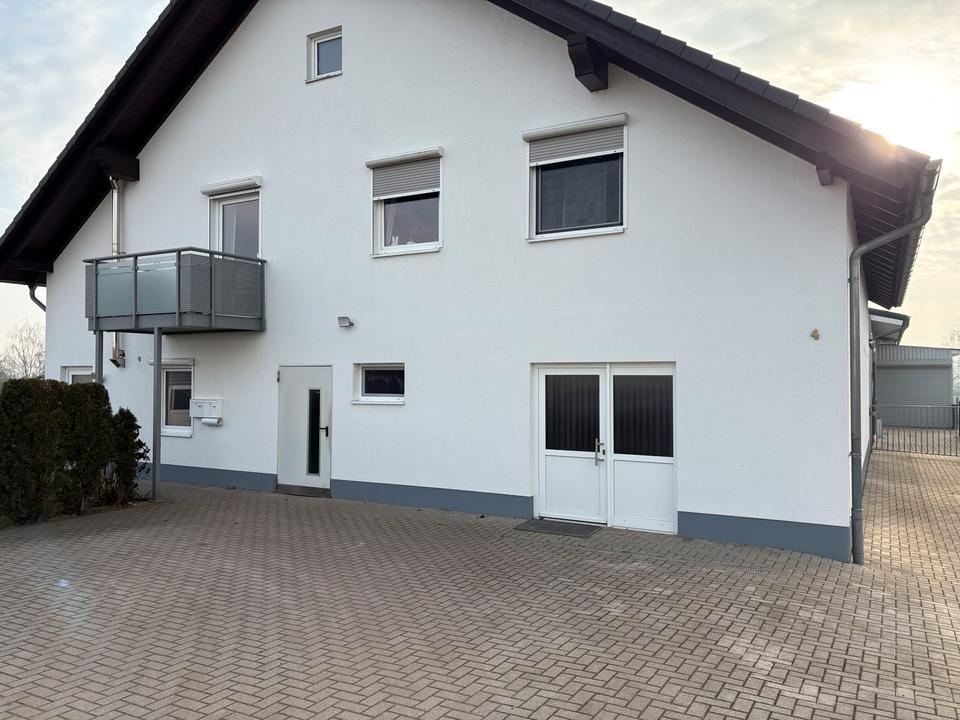 Thumbnail-Gewerbefläche 160qm in Neustadt (Hessen)