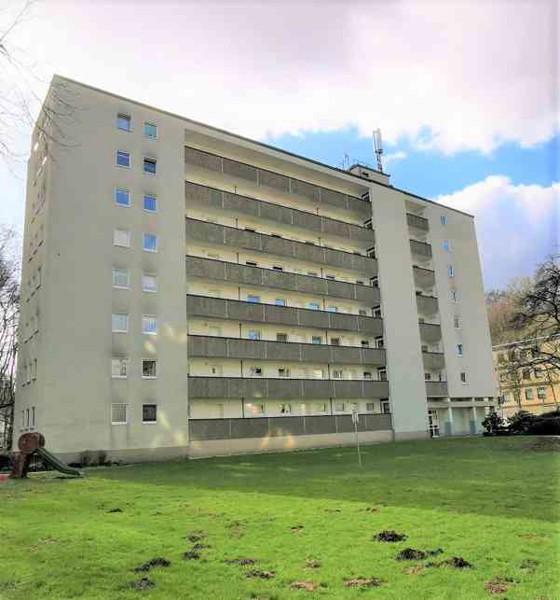 Thumbnail-Großzügige 2-Zi.-Whg. mit Tageslichtbad und Balkon