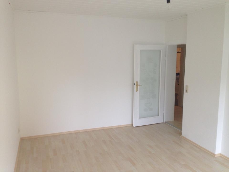 Thumbnail-2-Zimmer-Wohnung - Erdgeschoss mit Balkon & Gartennutzung