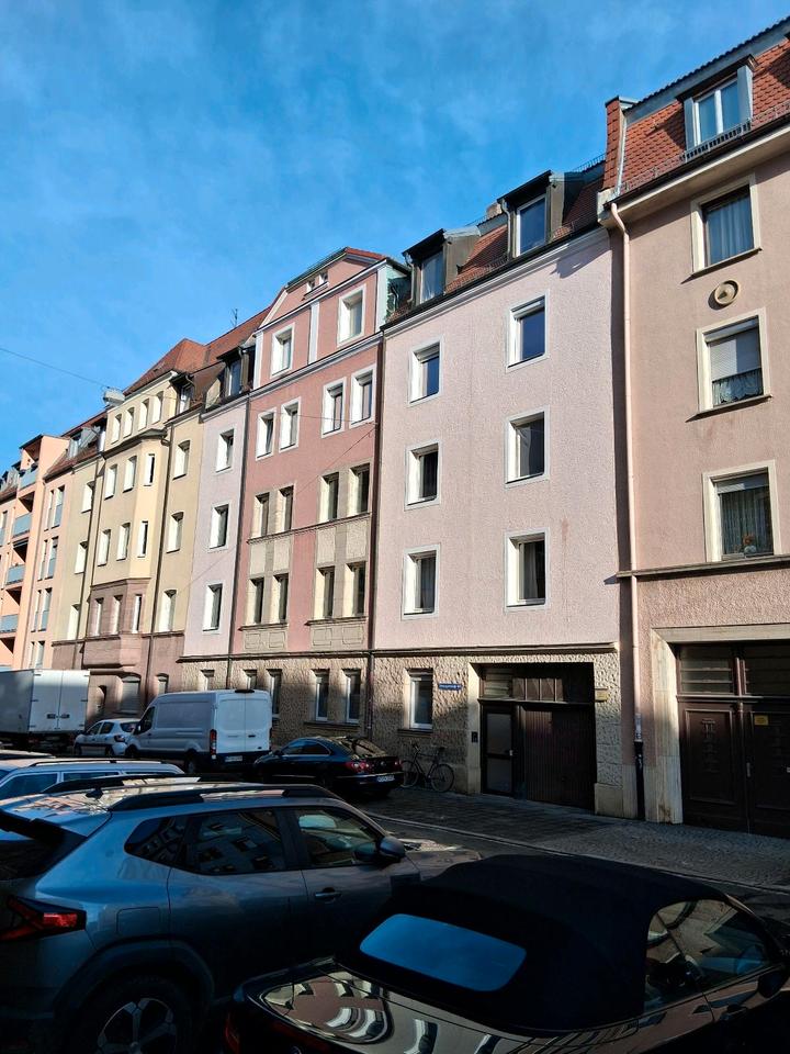 Thumbnail-Zentrale, kernsanierte 4 Zimmer-Wohnung -Erstbezug