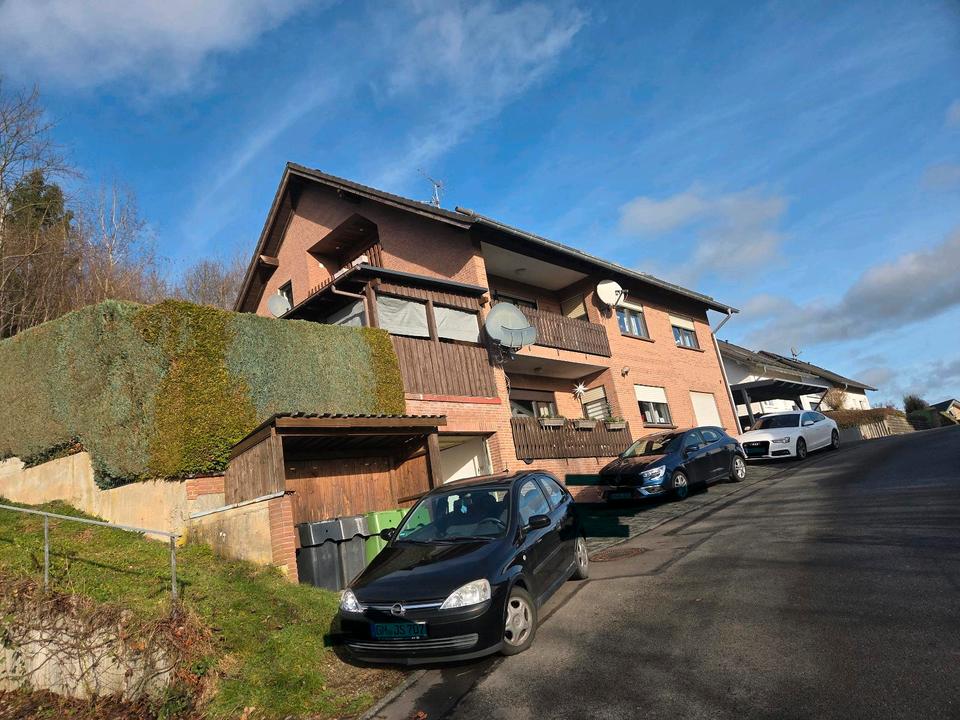 Thumbnail-4 Zimmer Dachgeschosswohnung in Bergneustadt