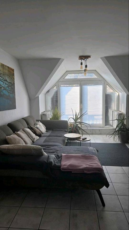 Thumbnail-Helle 2.5 Zimmer Wohnung zum 01.06.26