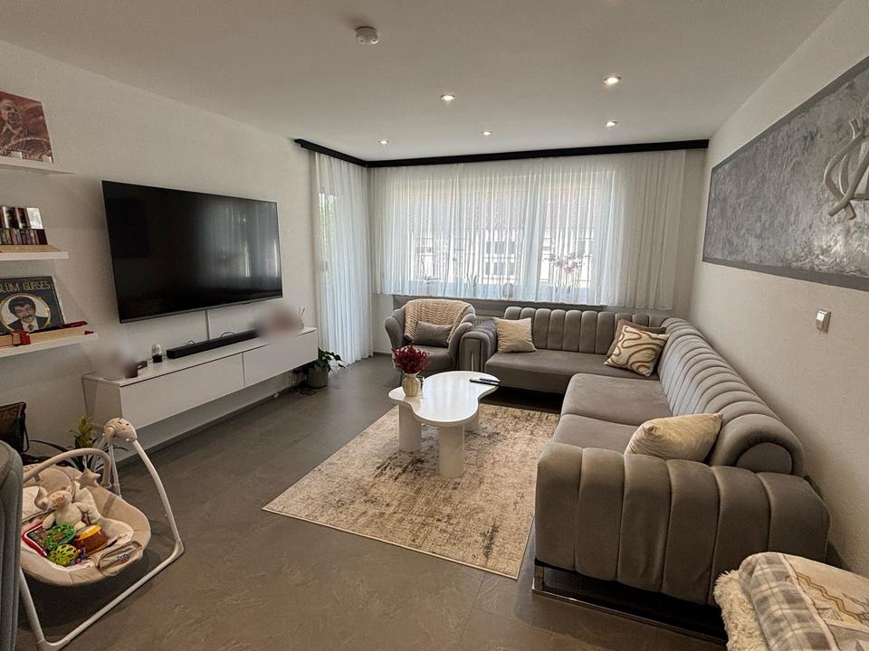 Thumbnail-Helle Modernisierte 3 Zimmerwohnung Provisionsfrei