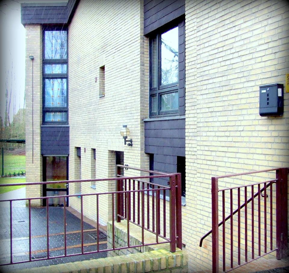 Thumbnail-GENERATIONSHAUS DOPPELHAUSHÄLFTE 3 WOHNUNGEN