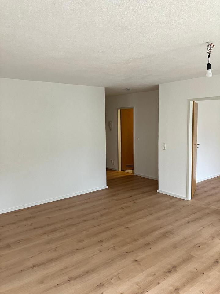 Thumbnail-Gepflegte 3,5 Zimmer Wohnung mit Balkon in Aalen-Unterkochen
