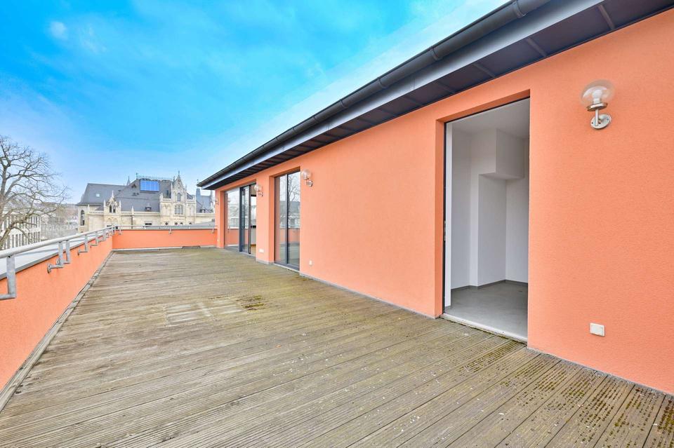 Thumbnail-echtes Penthouse in Chemnitz, Aufzug, Dachterrasse, Stellplatz, Luxusausstattung neben dem Theater