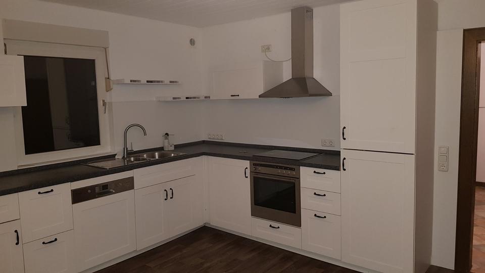 Thumbnail-2,5 Zi., Zw. Lüd & Altena kompl. reno. mit Einbauküche