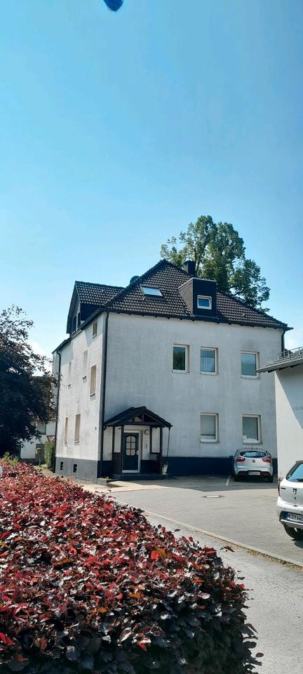 Thumbnail-Möbliertes Einraum Appartement Studio Wohnung